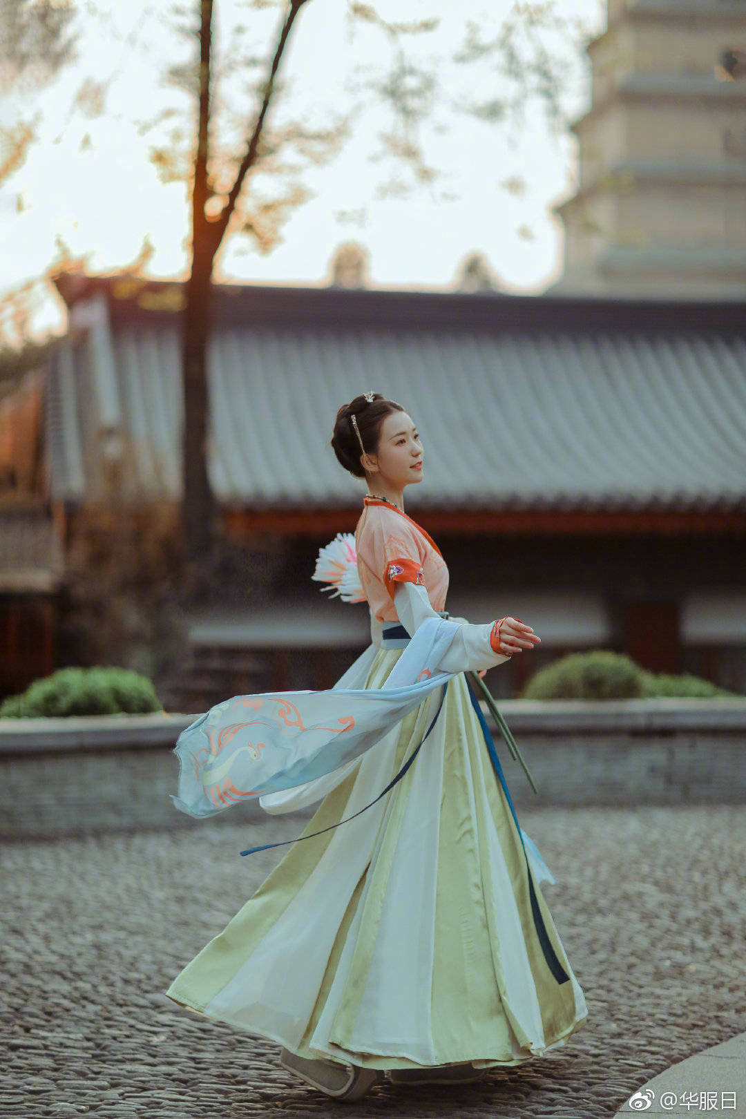 哪里有外国妞服务 _ 废品通管家,哪里有外国妹子
