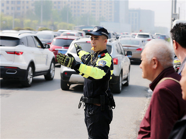 24小时免费空降平台推荐 _ 公主画妆,免费空降是什么意思