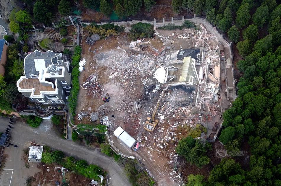 西安南三环电子南街小树林,西安南三环小树林同在哪里