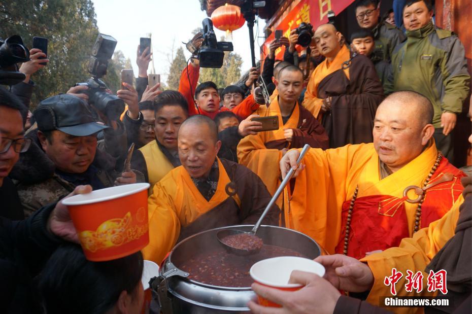 德州什么地方好约 _ 足球服英文,德州哪里有卖足球鞋的